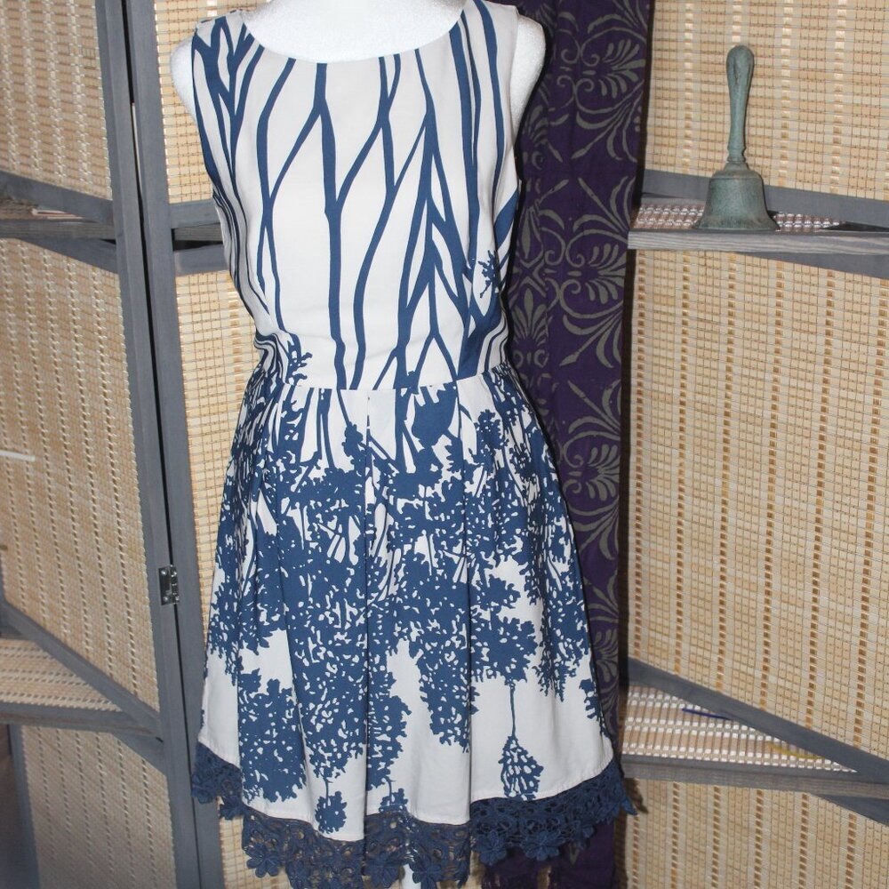 Blue and White Sleeveless Pink Owl Dress